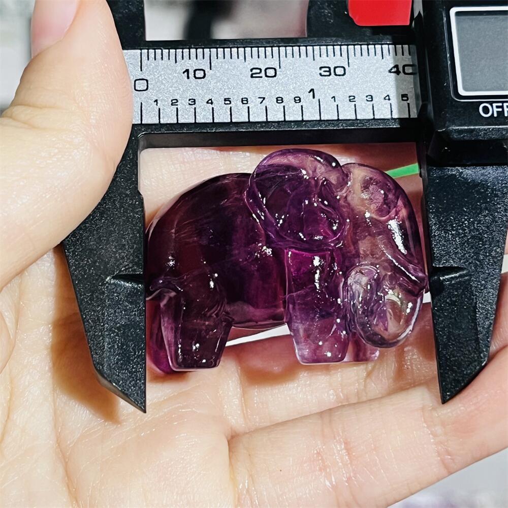 2PCS Colored Fluorite Crystal  - Art Craft Elephant recensie en prijs